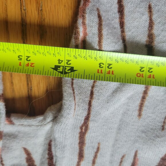 Democracy Women's Medium Tiger Print Knit Sweater With Side Ties Beige & Brown - Picture 7 of 8